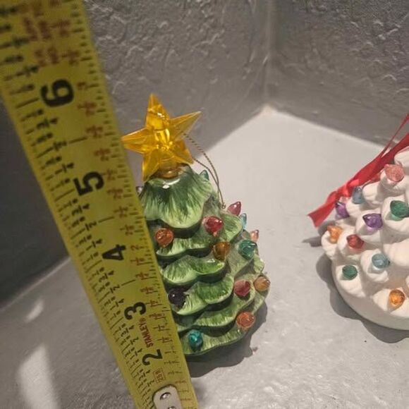 Set of 2 Mini 5" Ceramic Nostalgic Christmas Tree Ornaments Battery Operated - Picture 3 of 4